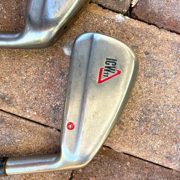Taylormade ICW11 iron set 6 pc in right handed 
Steel shafts - Picture 1 of 12